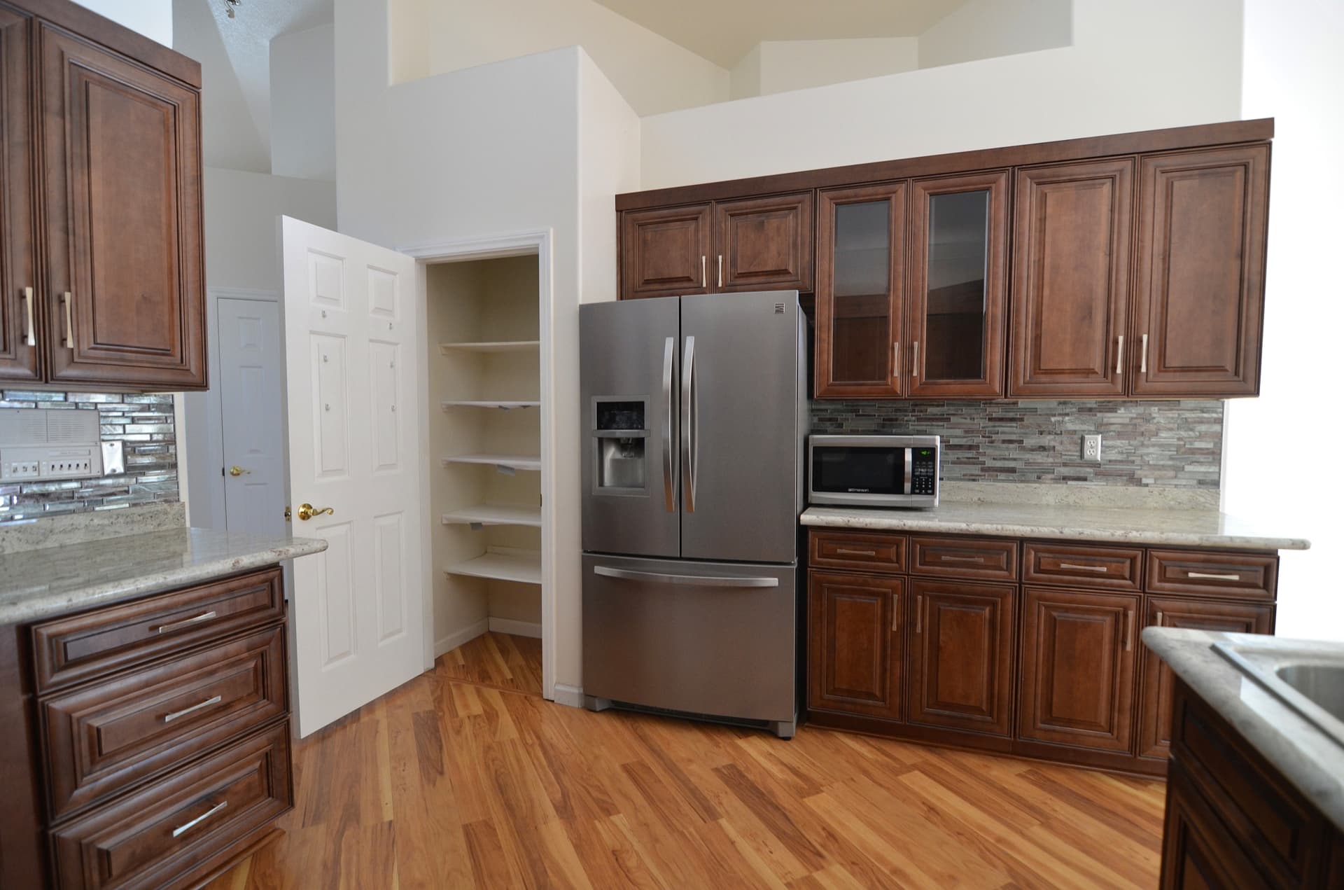 1408 Willow St, APT 123, Yakima WA 98902 photo 7