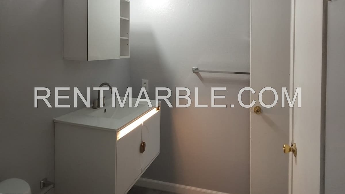 4550 E Fountain Way, Apt 103, Fresno CA 93726 photo 11
